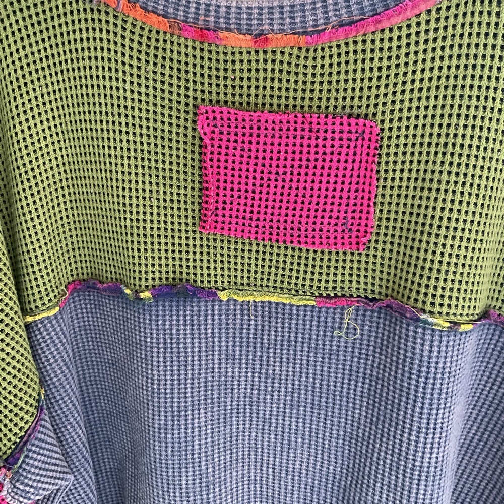 Oli & Hali Patchwork Lightly Distressed Daisy Kni… - image 8